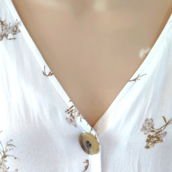 Something Navy Pretty Button Through Top L - Picture 10 of 16